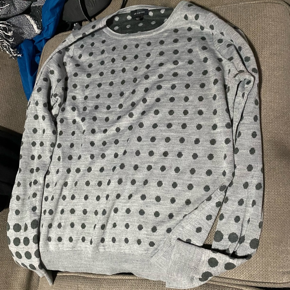 The Limited, cute polka dots, grey background/green dots, SIZE L, classy/cute.